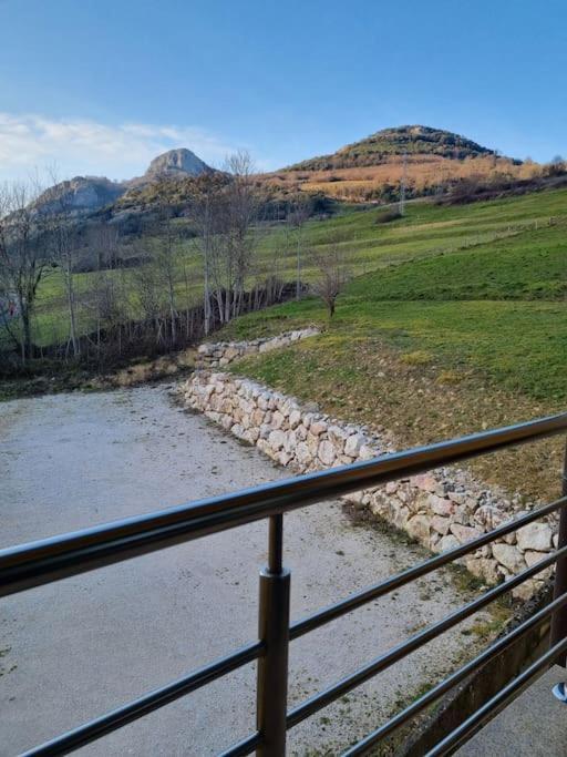 24A01 Apartamento Cabrales Lejlighed Arenas De Cabrales Eksteriør billede